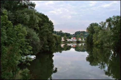 Hotel-restaurant Buger Hof Guest house 3*